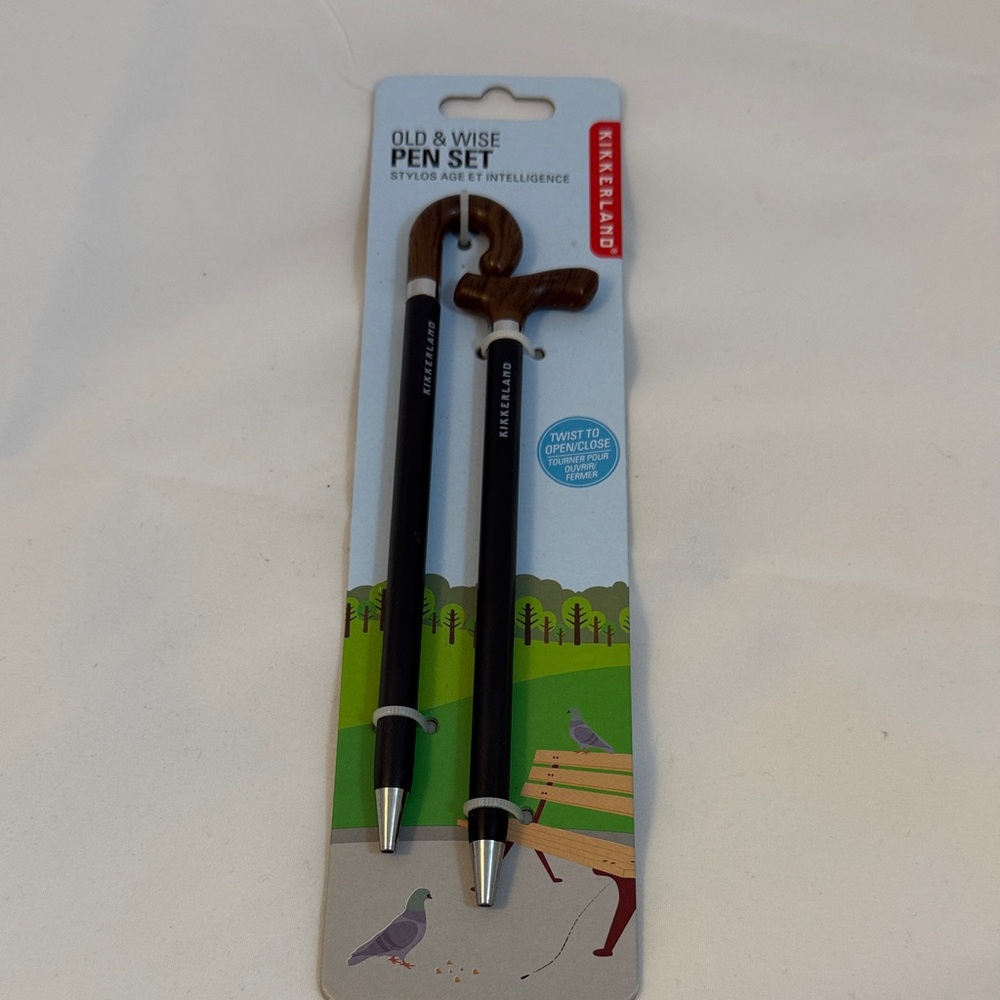 Kikkerland Old and Wise Black Pen Set